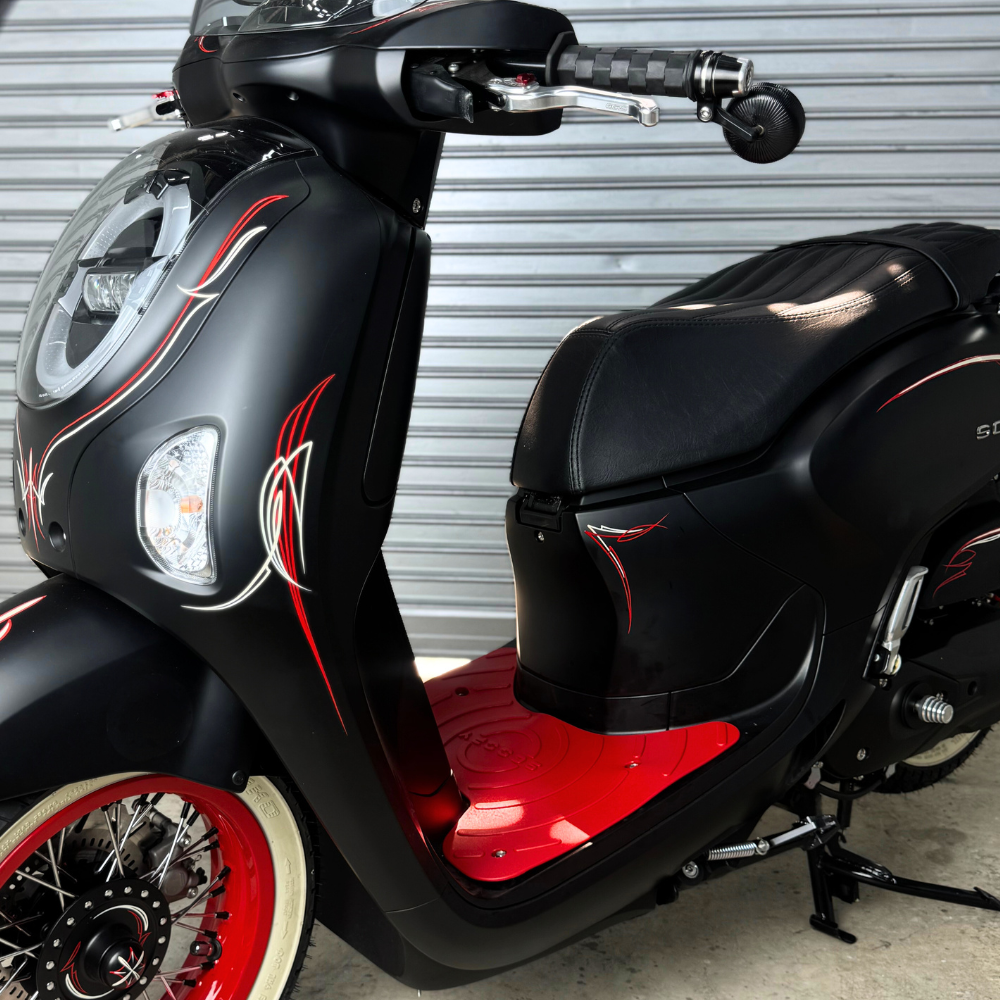 FLOOR PANELS HONDA SCOOPY-i (2025)