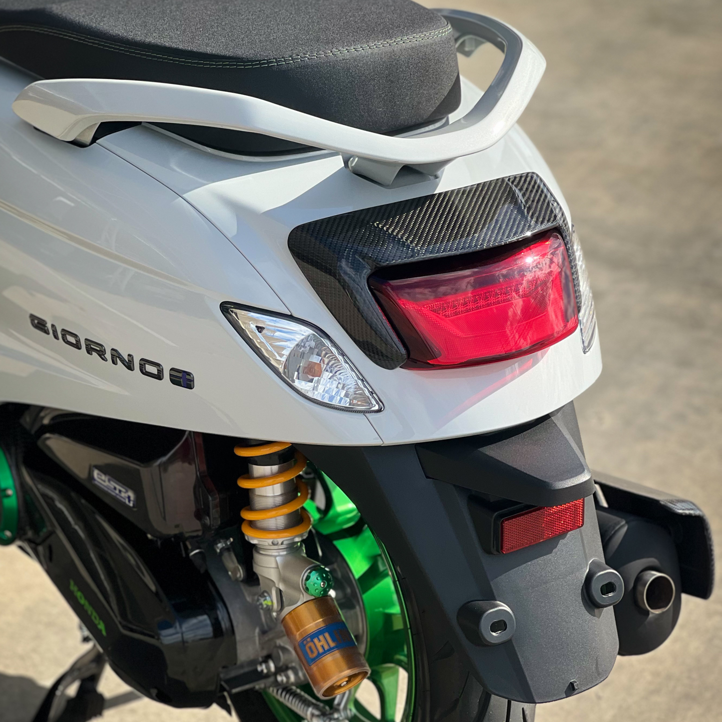 CUSTOM REPLACEMENT FOR HONDA GIORNO+ 125 (CARBON FABRIC WRAP)