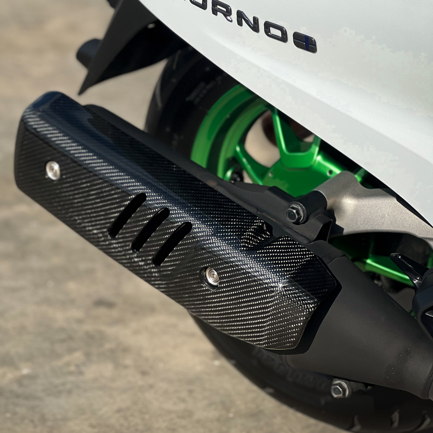 CUSTOM REPLACEMENT FOR HONDA GIORNO+ 125 (CARBON FABRIC WRAP)