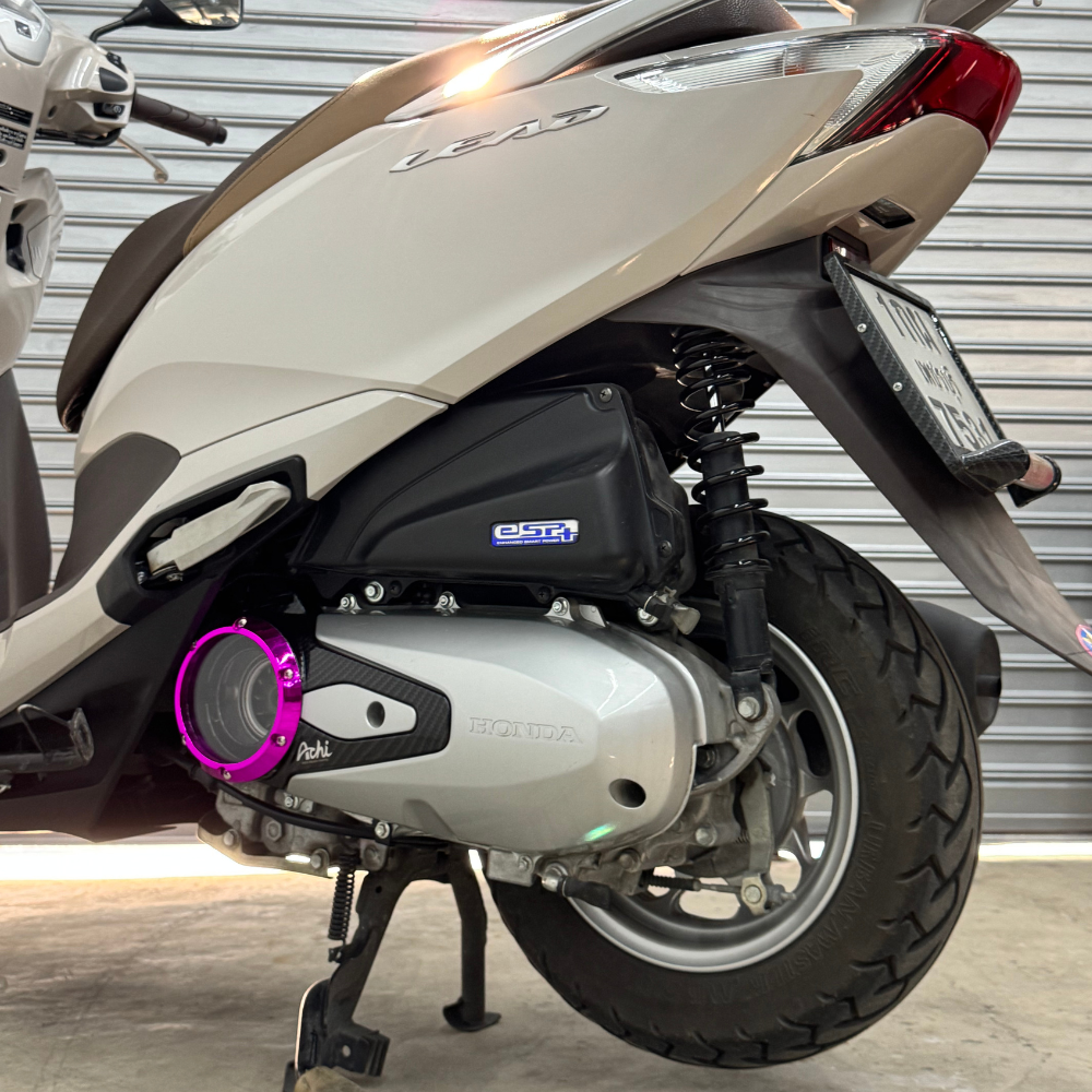 FAN COVER HONDA LEAD125 4-VALVE ENGINE