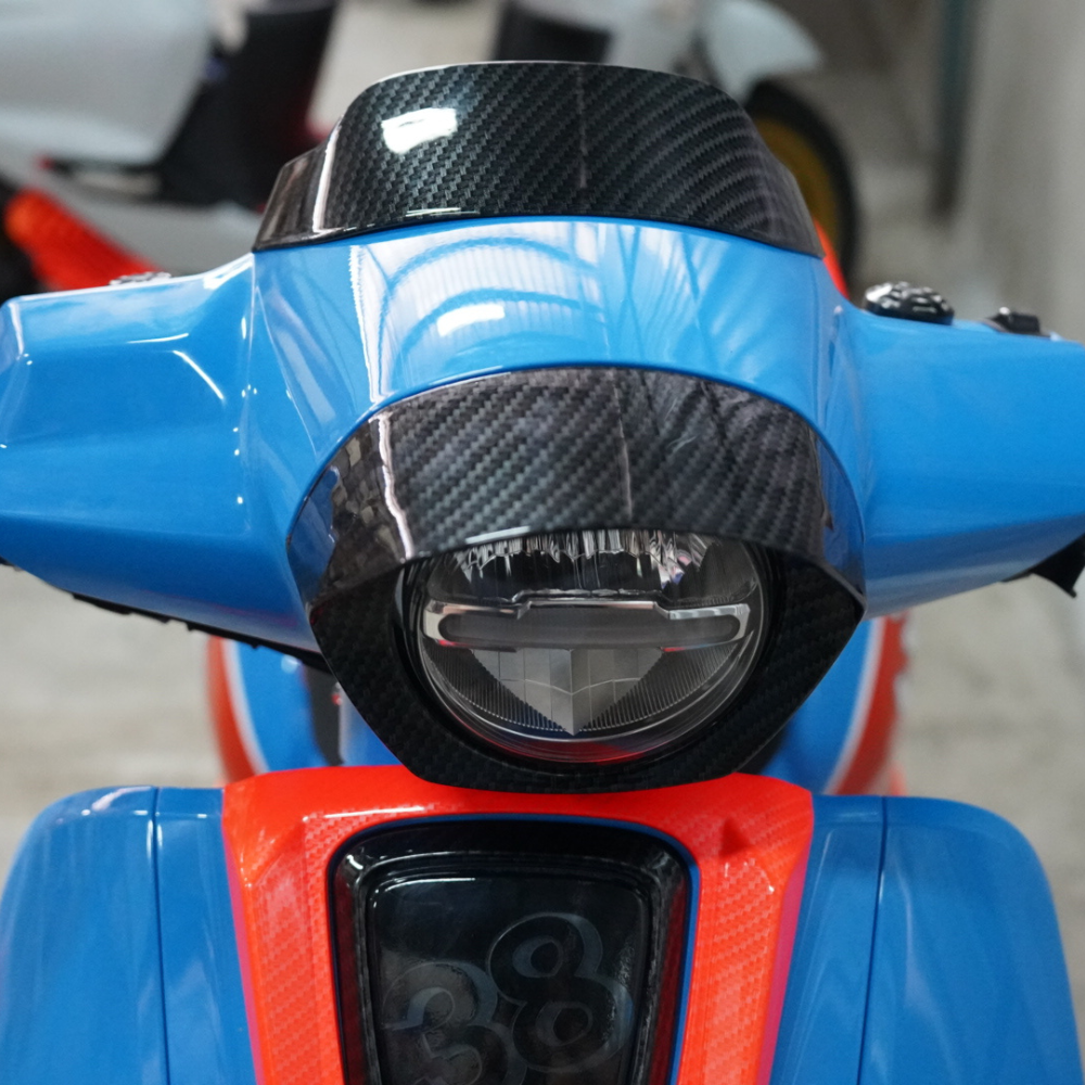 CUSTOM REPLACEMENT FOR HONDA GIORNO+ 125 (FILM CARBON)