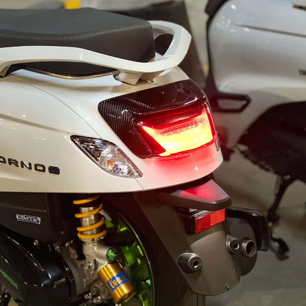 TAIL LIGHT GARNISH HONDA GIORNO+ 125